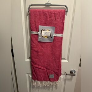La Limonaia Tessuti - Pink Blanket with Fringe - NWT